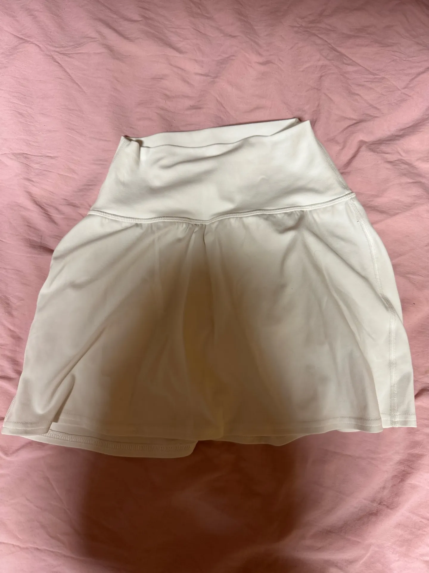 Lululemon white align skirt 13 inch inseam - Image 4