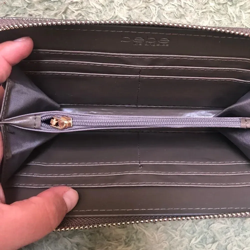 NWT BEBE METALLIC GLITTER WALLET - Image 4