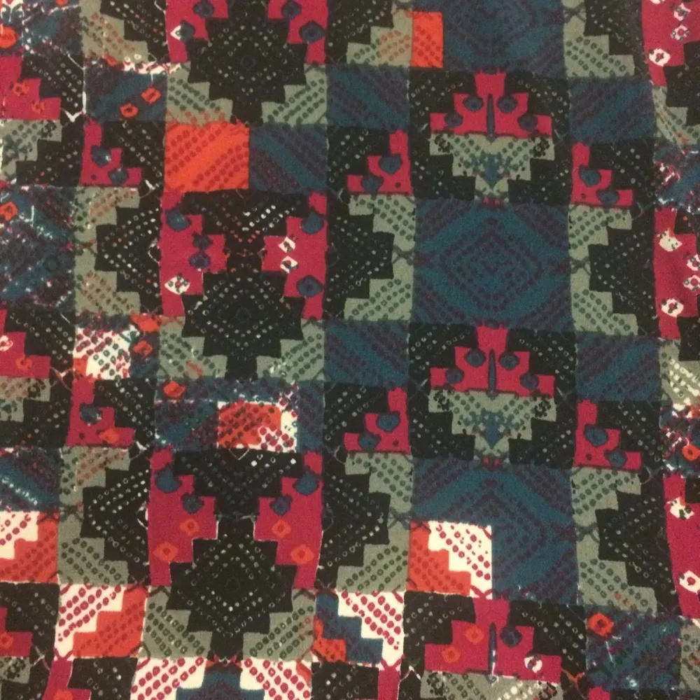 NWT LULAROE MAXI SKIRT UNIQUE PRINT XXS BEAUTIFUL! - Image 4