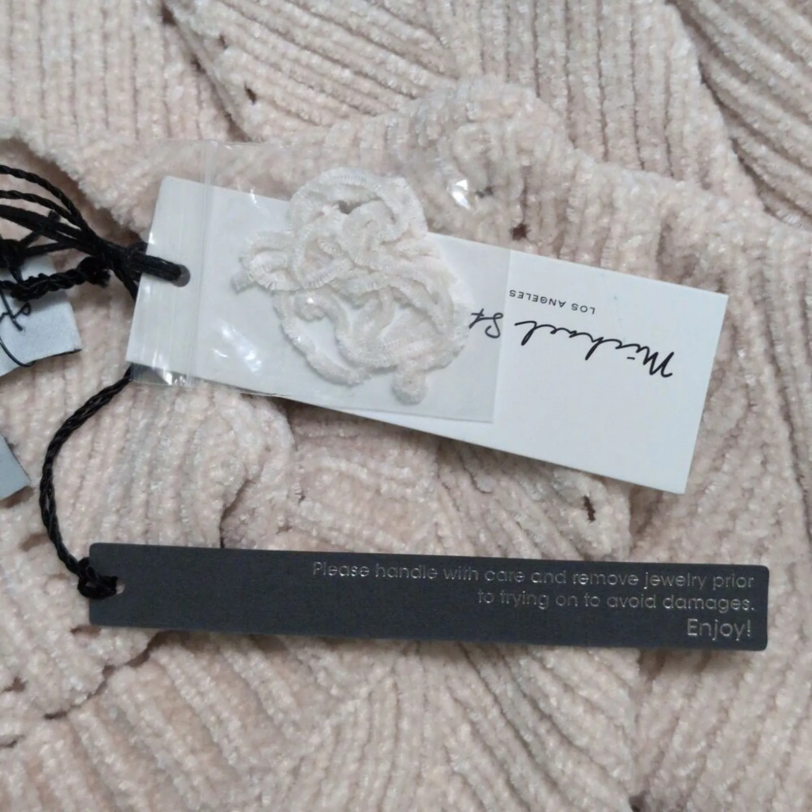 NWT Michael Stars Lakin Cropped Chevron Pullover Sweater XSP Nude Chenille - Image 7