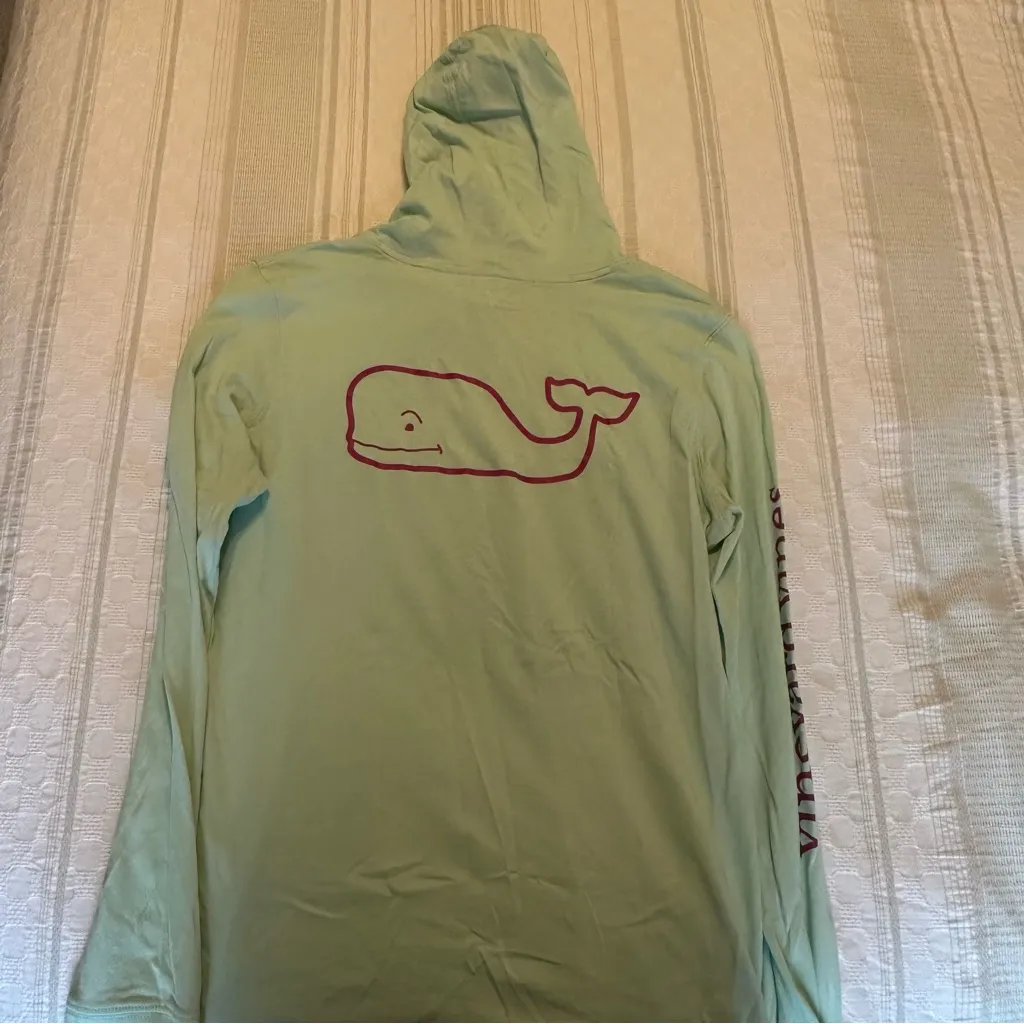 Vineyard Vines Long Sleeve Tee Hoodie size small - Image 4