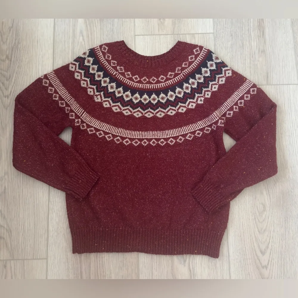 WEATHERPROOF VINTAGE Women's Red Patterned Sweater 🧣 - Image 2