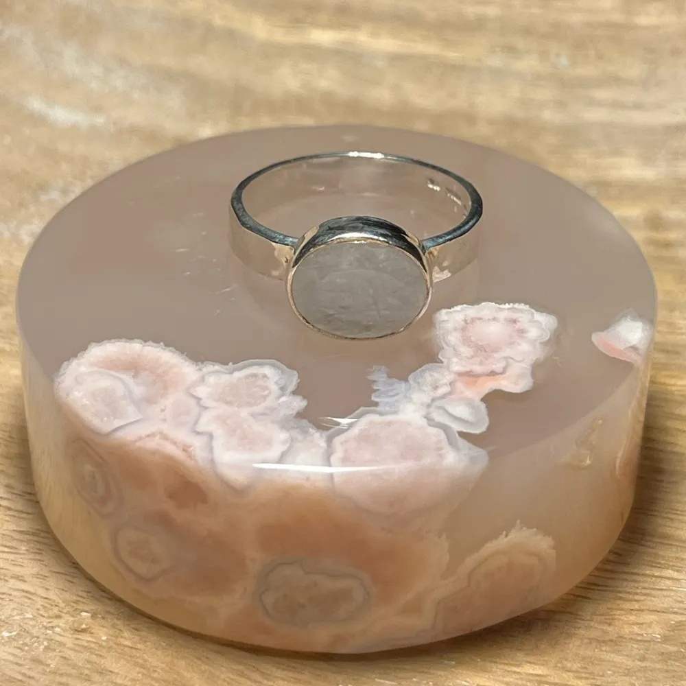 Sterling Silver Moonstone Oval 925  India Ring - Image 3