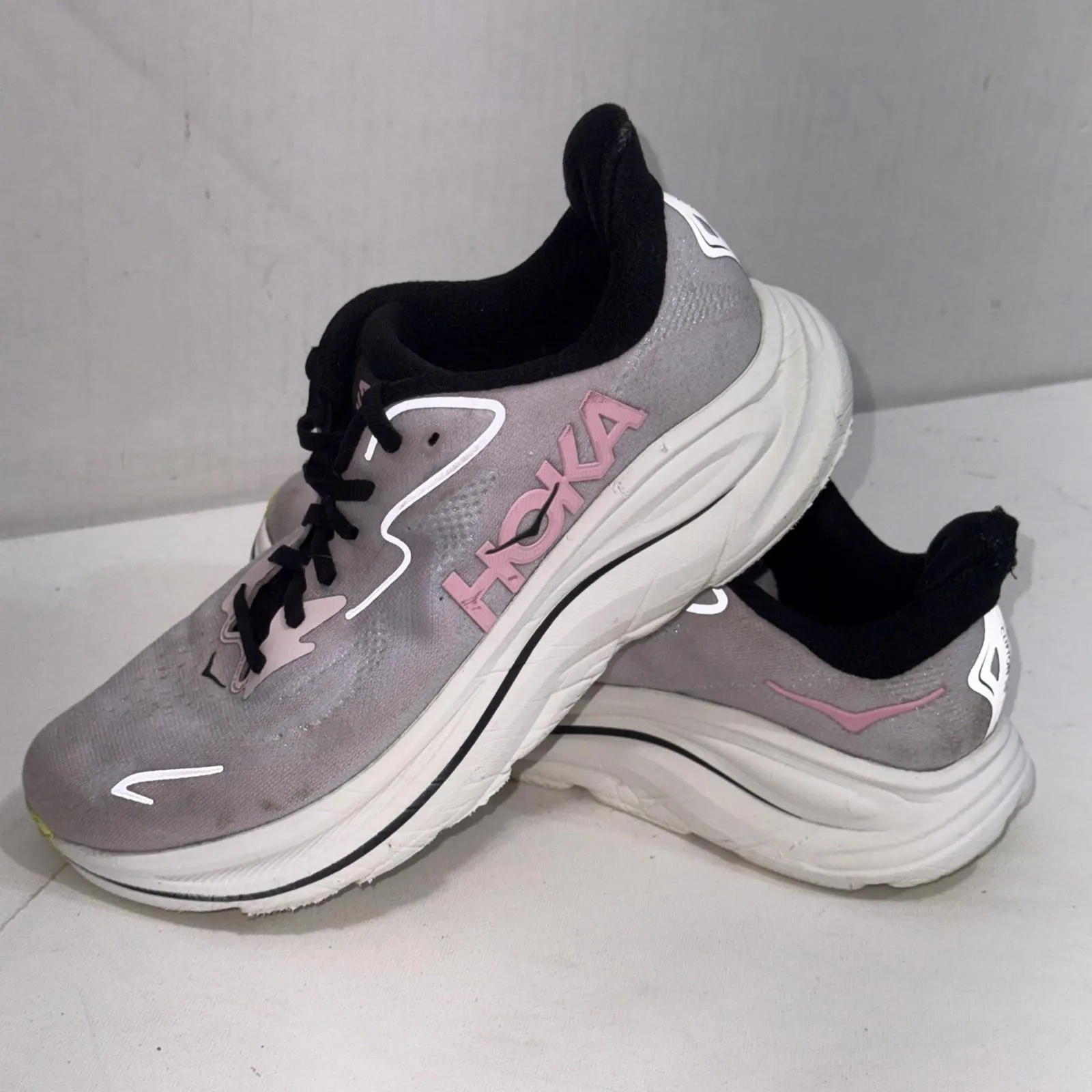 Hoka One One Clifton 10 Shoes Womens 9B Pink Road Running Athletic Sneakers Size 9 - Image 2