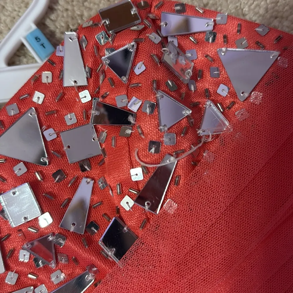 Masquerade Coral strapless size 1/2 ruffled tiered skirt dress - Image 2