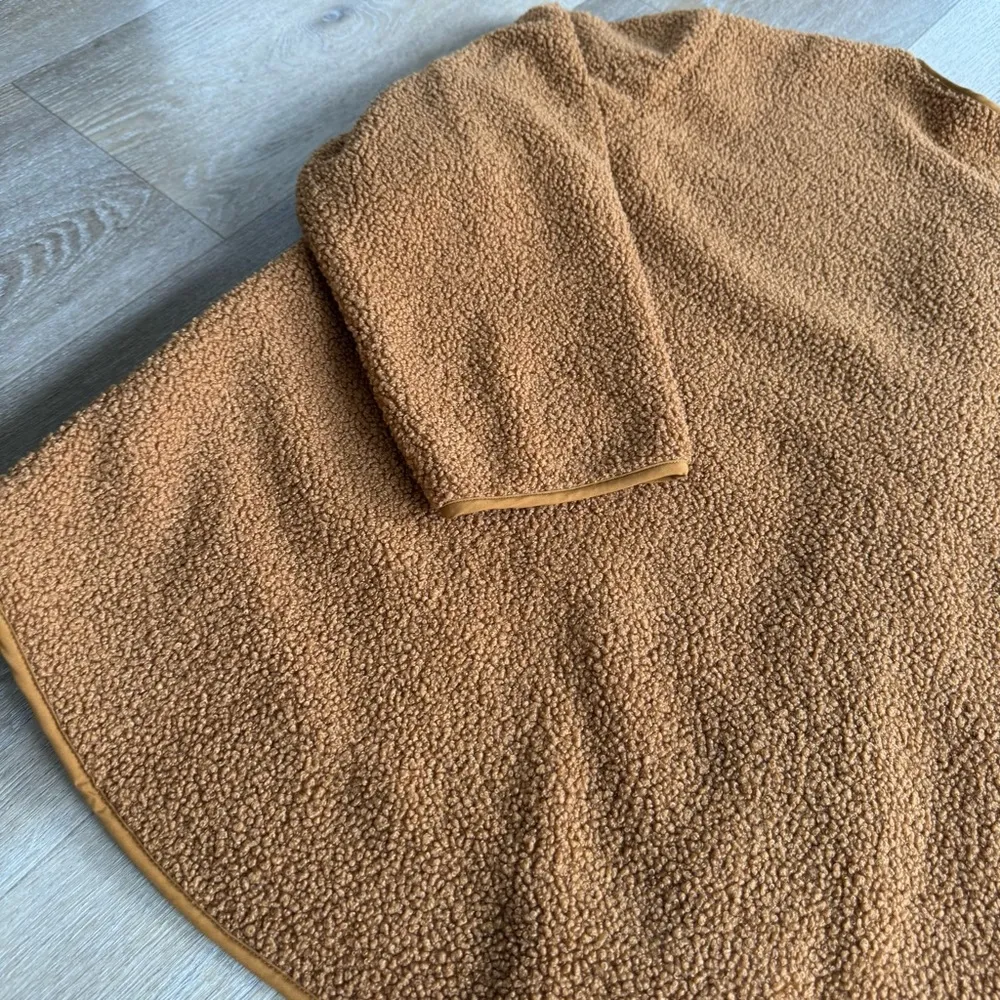 NWT Tan Collarless Sherpa Jacket - Image 8