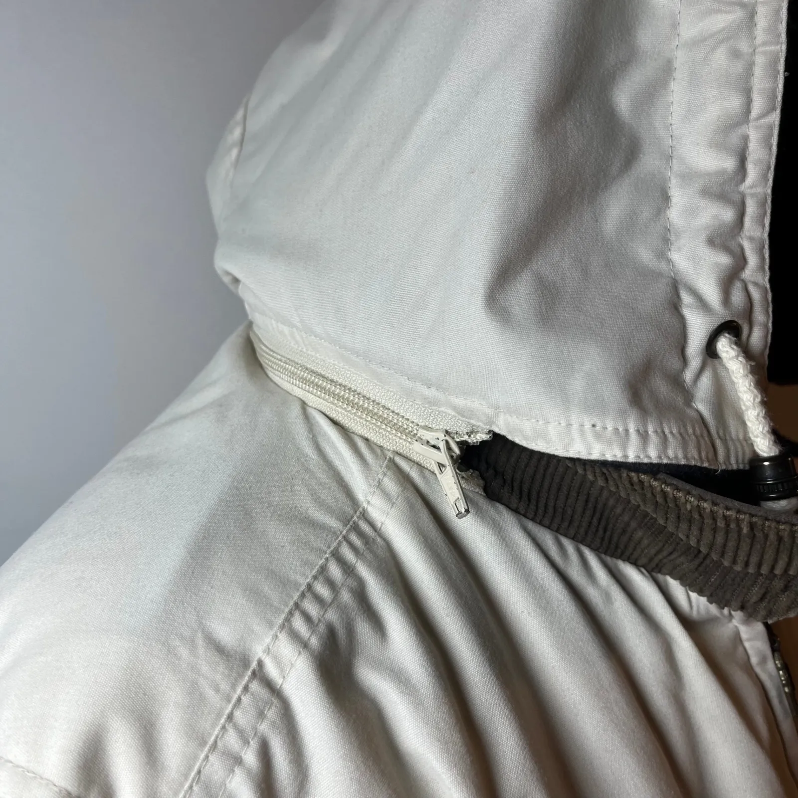 Vintage Utility Jacket Barn Coat Cream Petite Large Outdoor Contrast Collar Hood - Image 7