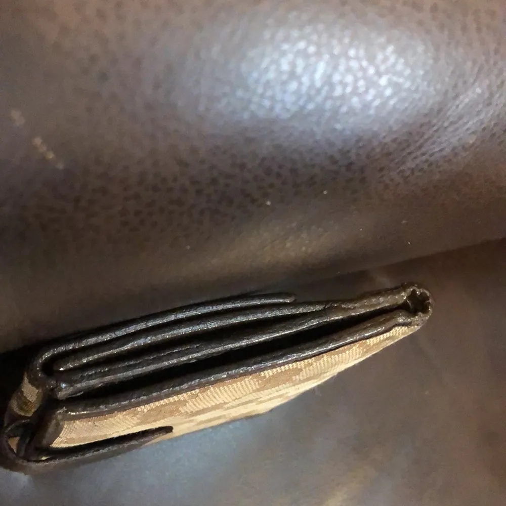 GUCCI GG Trifold Canvas Jacquard Wallet Brown Leather Accent Snap Closure - Image 3