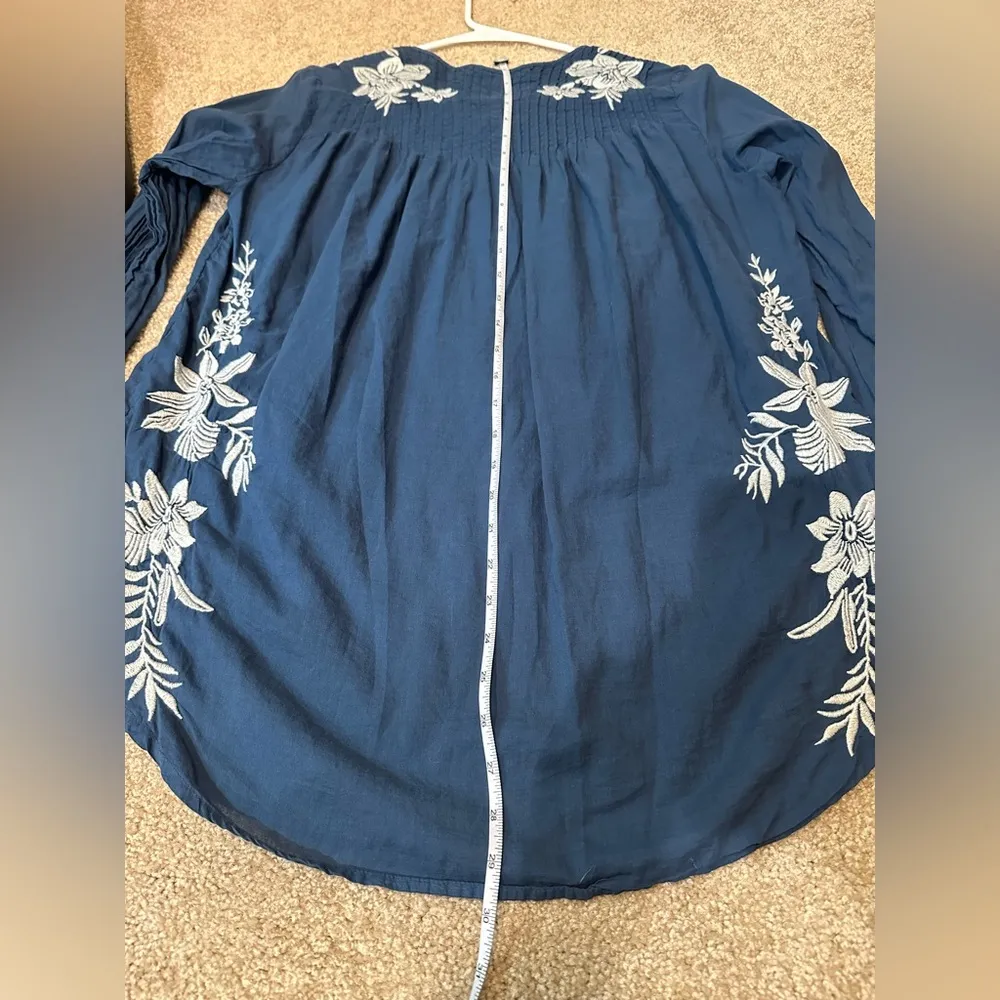 Johnny Was 3J Workshop Blue Long Sleeve Top with White Floral Embroidery Size S - Image 11