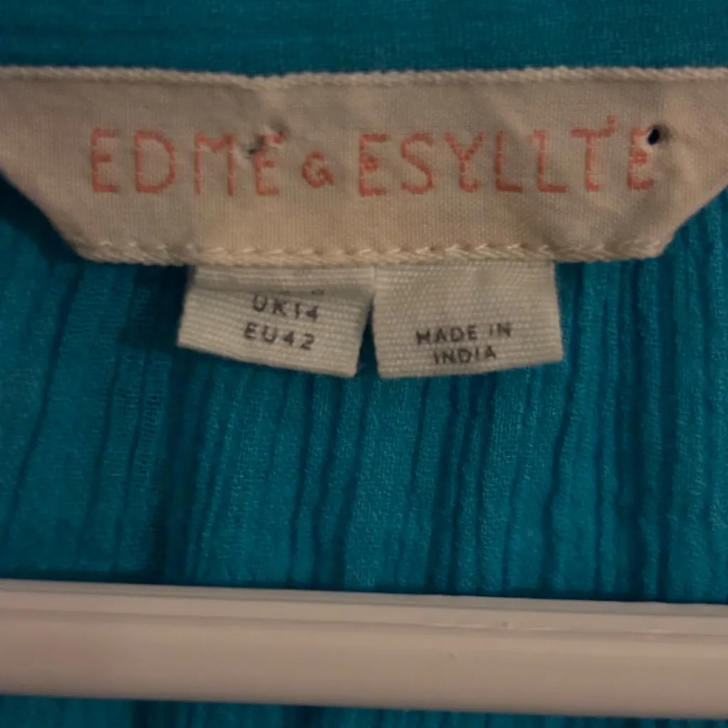 Edme and eslytte size‎ 10 turquoise boho pheasant top. Blue - Image 5