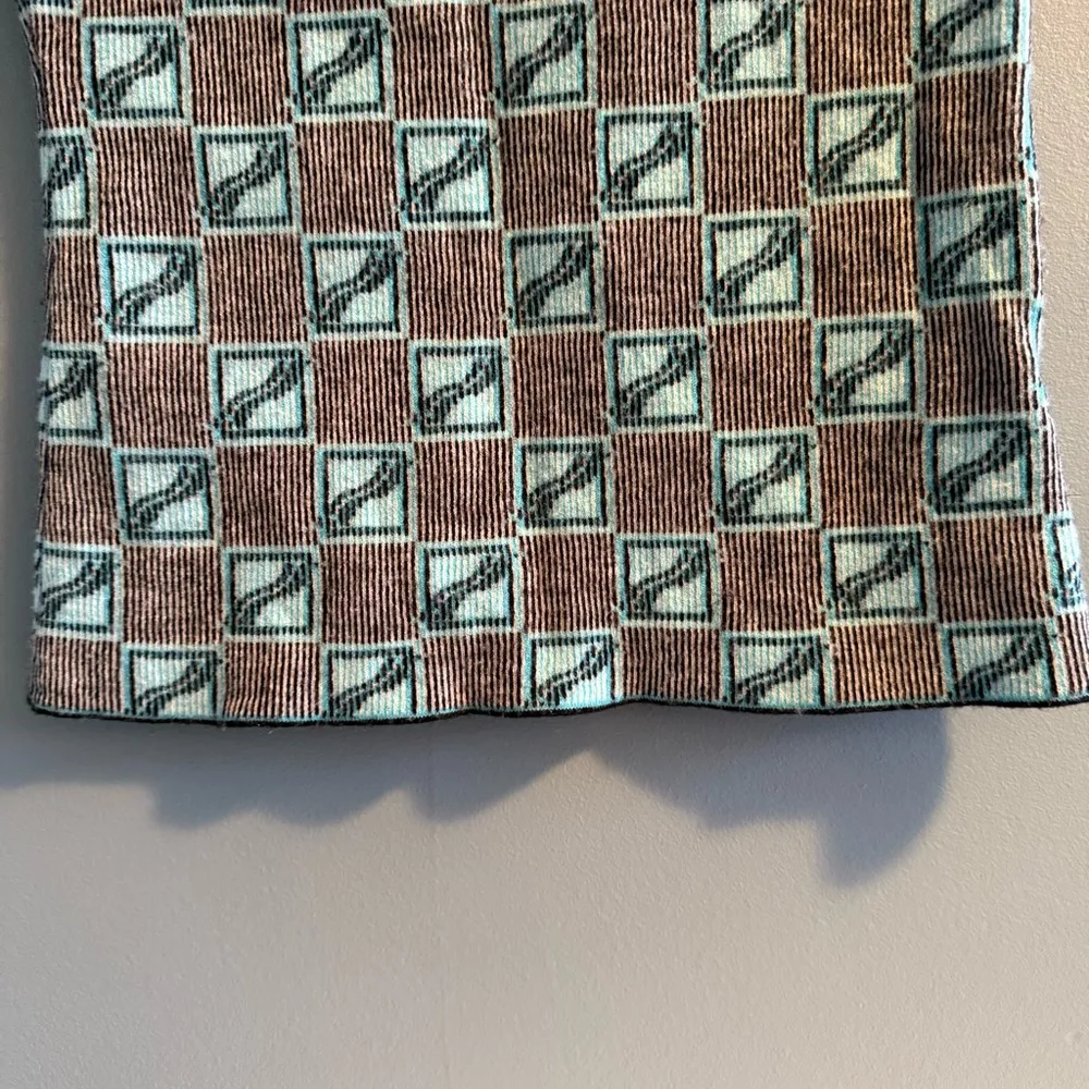 We11Done Graphic Mix Logo Short Sleeve Sweater Blue - Image 4