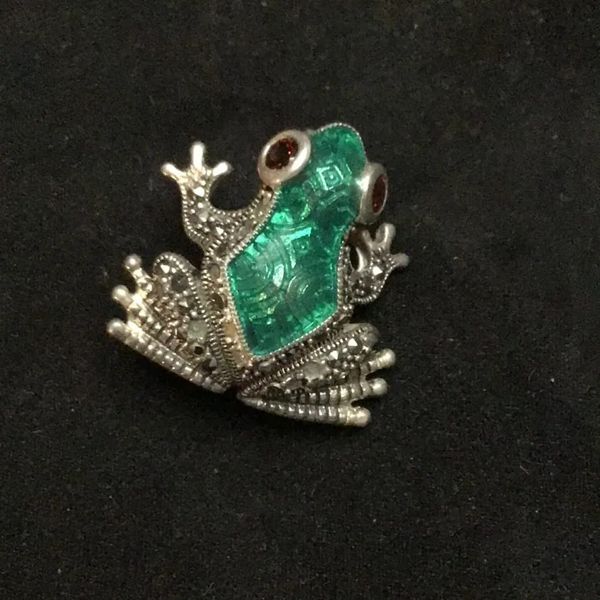 A Vintage Thailand 925 Silver Frog Brooch Pin Green - Image 2