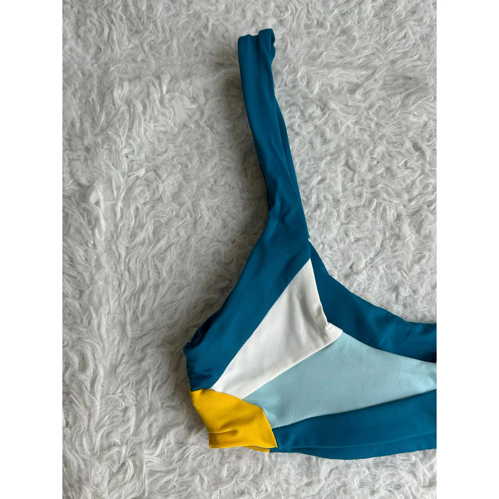L*Space Blue Lizzie Sunburst Bikini Top Size Small - Image 5