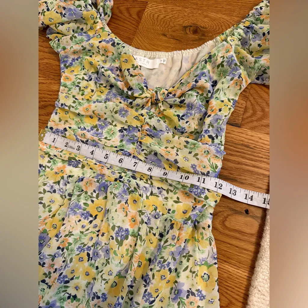 ASTR the Label Women's Irma Floral Print Midi Dress Yellow Size Small - Image 15