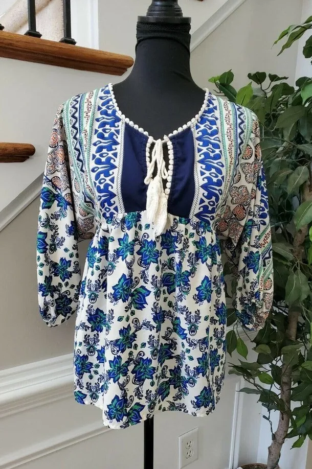 Gibson Latimer Women's Multicolor Floral Polyester Long Sleeve V-Neck Shirt S - Image 1