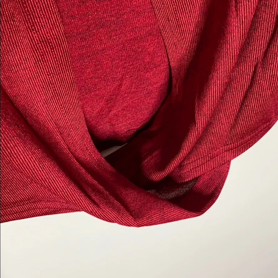 Papillon red gathered accent plunge sweater sz S - Image 9