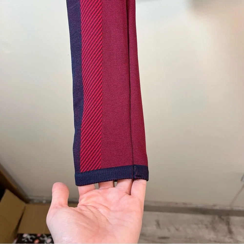 Fabletics Tory Cropped Seamless Jacket in Deep Navy / Haute Red / Lake Small - Image 7