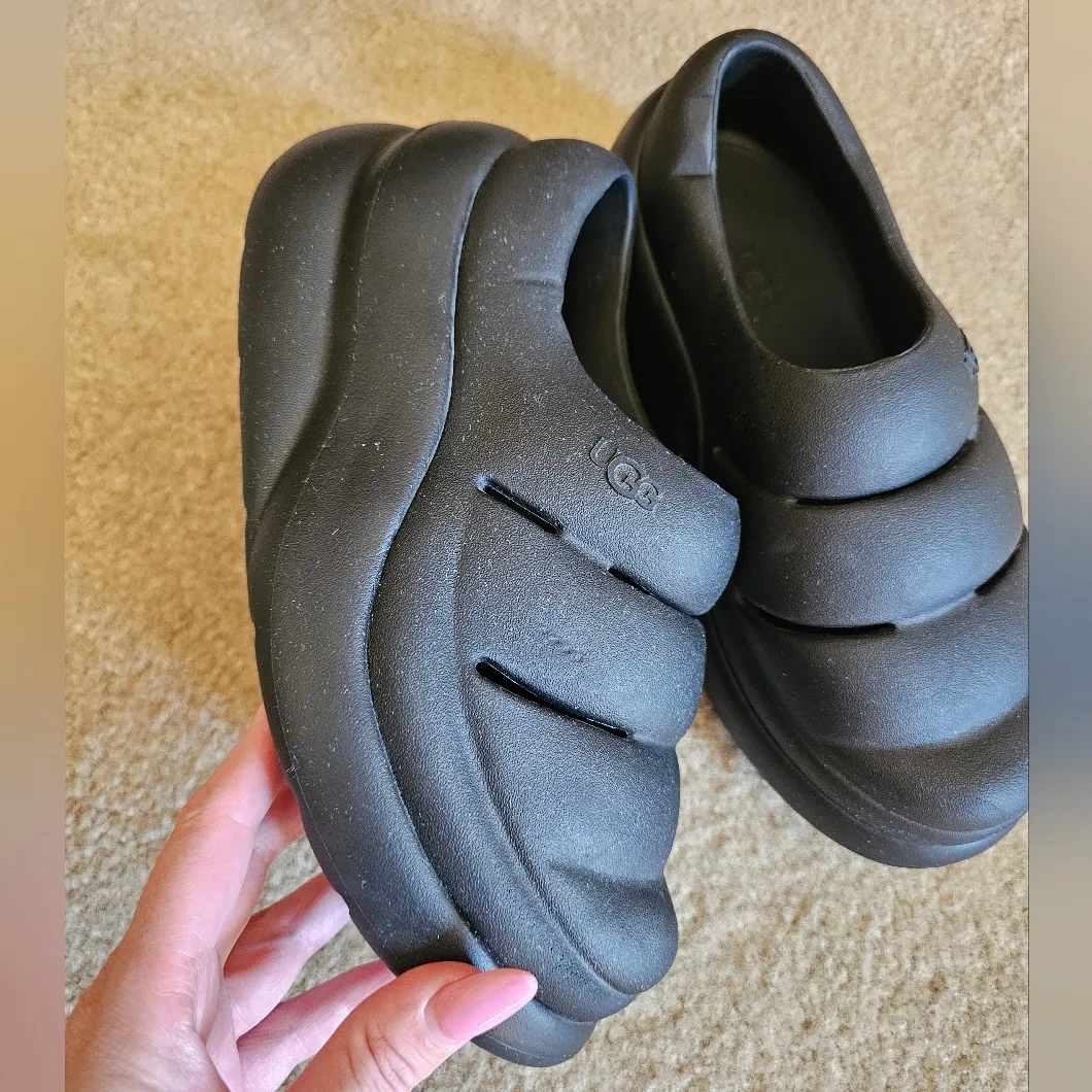 UGG PLATFORM - Image 5