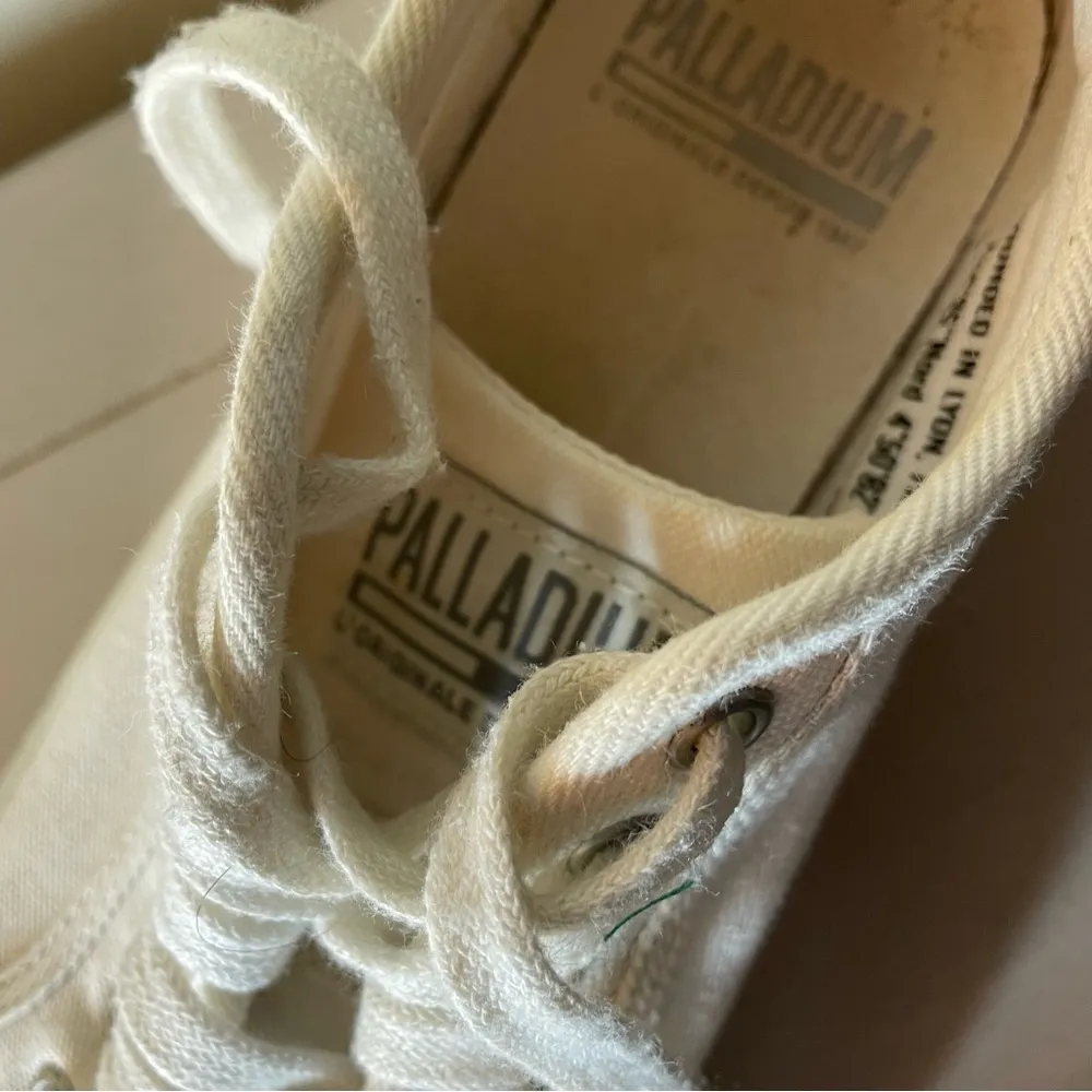 Palladium Pallapheonix OG White Canvas Sneakers W 6 Big Kids 4.5 - Image 7