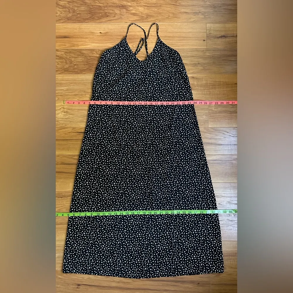 Old Navy Medium Black and White Patterned Dress - Image 7