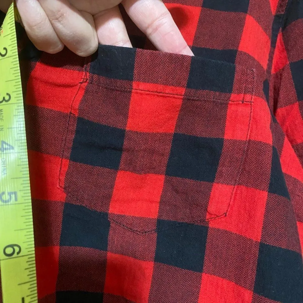 Old Navy Maternity red/black flannel shirt Red Size undefined - Image 4