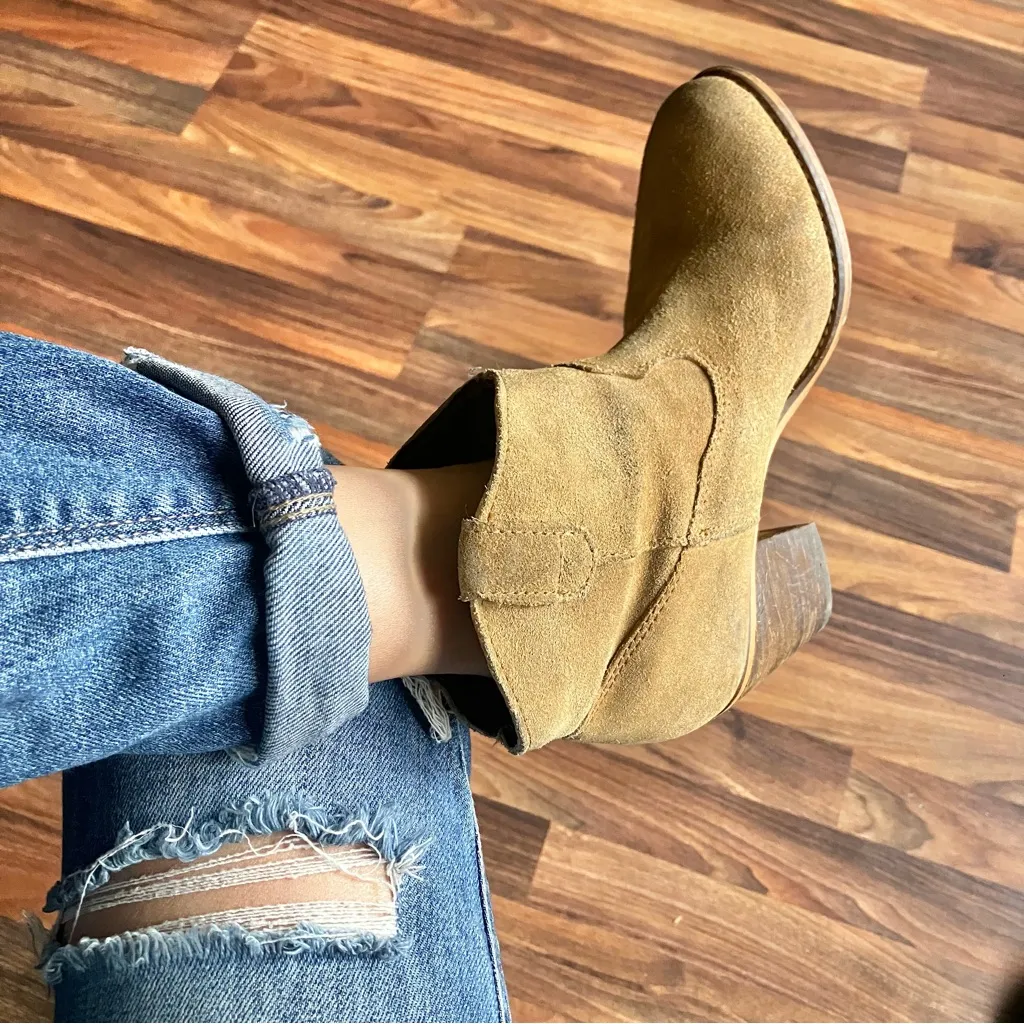 Matisse Leather Cowgirl booties Size 6.5 - Image 3