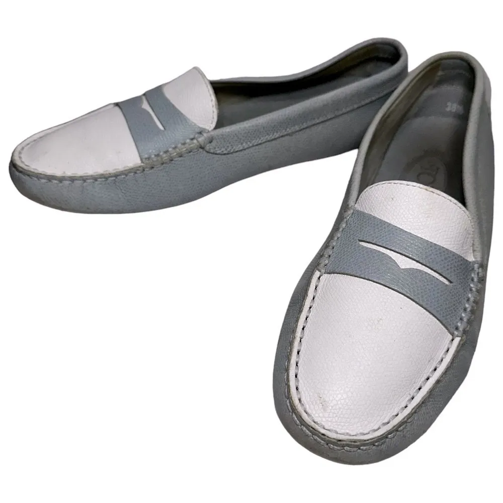 Tod’s Women’s Size 38.5 7.5 Blue White Pebbled Leather Nub Bottom Penny Loafers - Image 5