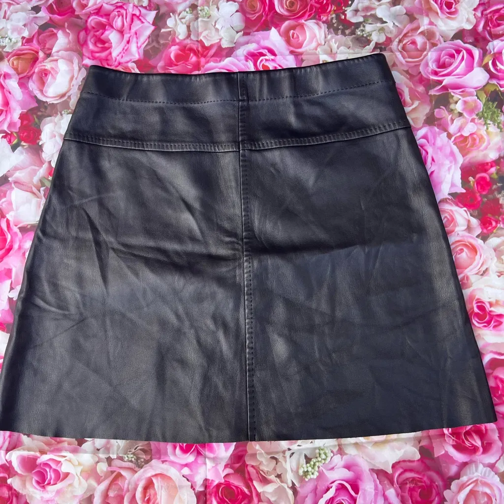 Max Studio  Black A-Line Skirt - Image 4