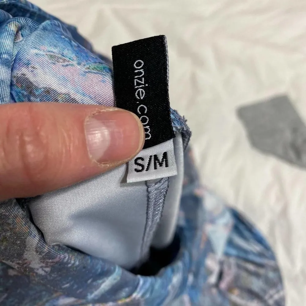 Onzie Flow High Rise Leggings Pastel Splatter Paint Print Size S/M - Image 4