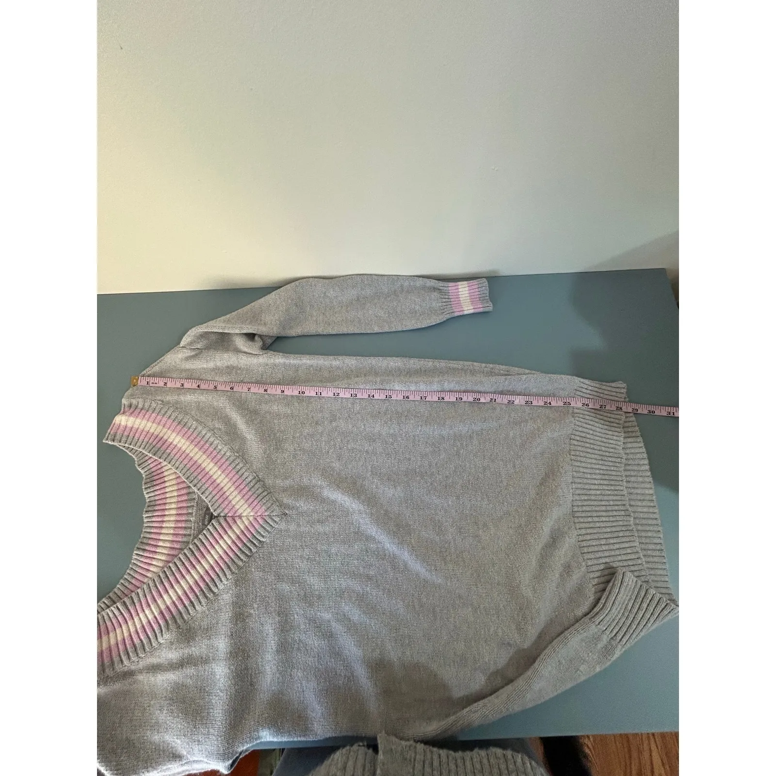 Aerie grey sweater womens size XS/S v neck cotton knit long preppy collegiate - Image 6