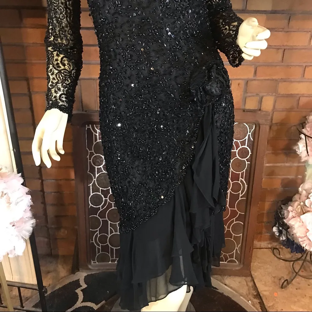 VINTAGE OLEG CASSINI BLACK SEQUIN SILK RUFFLED COCKTAIL DRESS (6) - Image 10