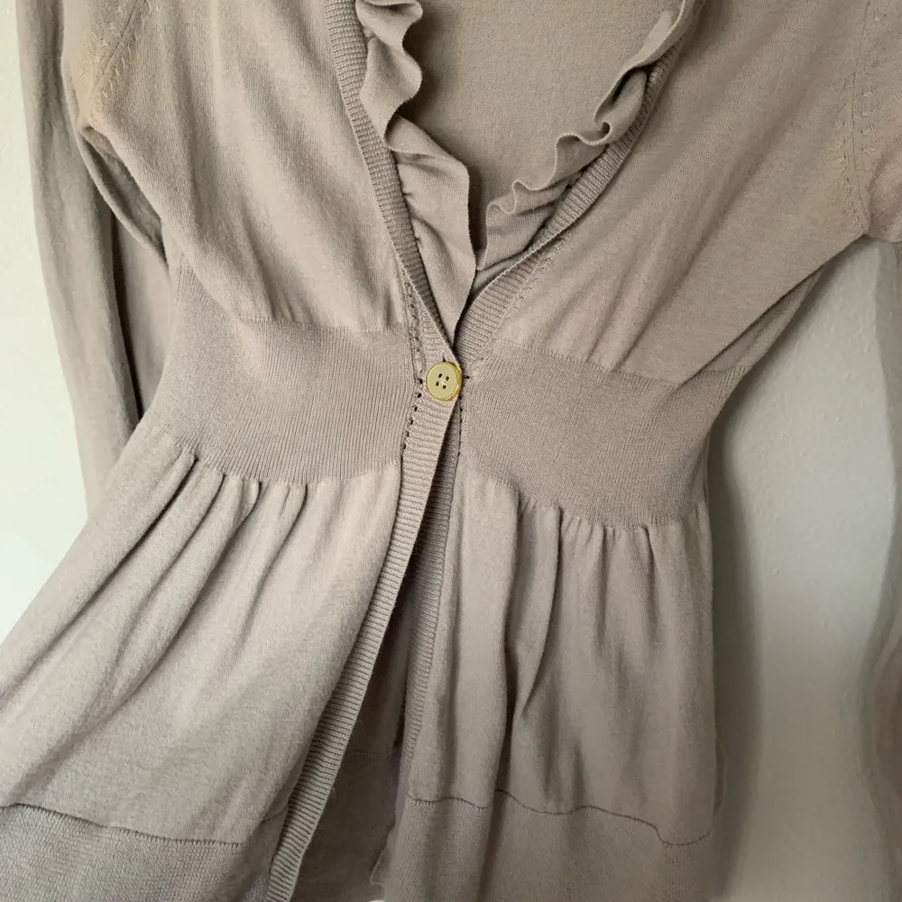 Banana Republic cardigan - Image 6