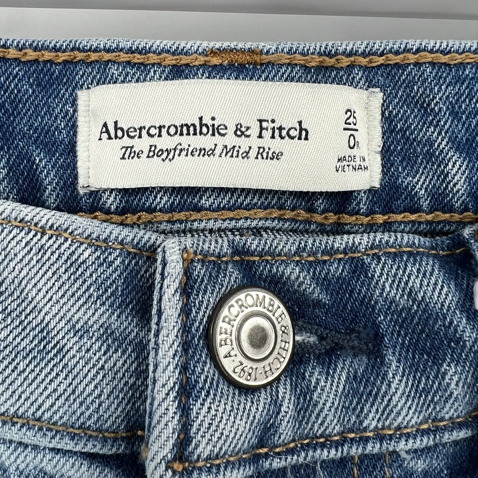 Abercrombie & Fitch The Boyfriend Mid Rise Distressed Denim Jeans Size 25/0R - Image 8