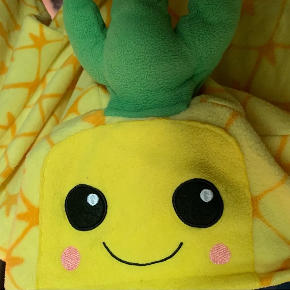 LUCKYONSIE Pajamas Pineapple Pj Suit For Adult & Teens
Small Yellow - Image 9