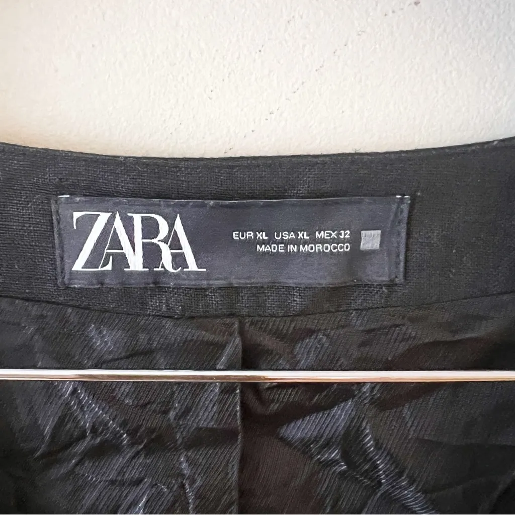 Zara Linen Black Sleeveless Vest with Beaded Tie Detail Size XL - Image 7