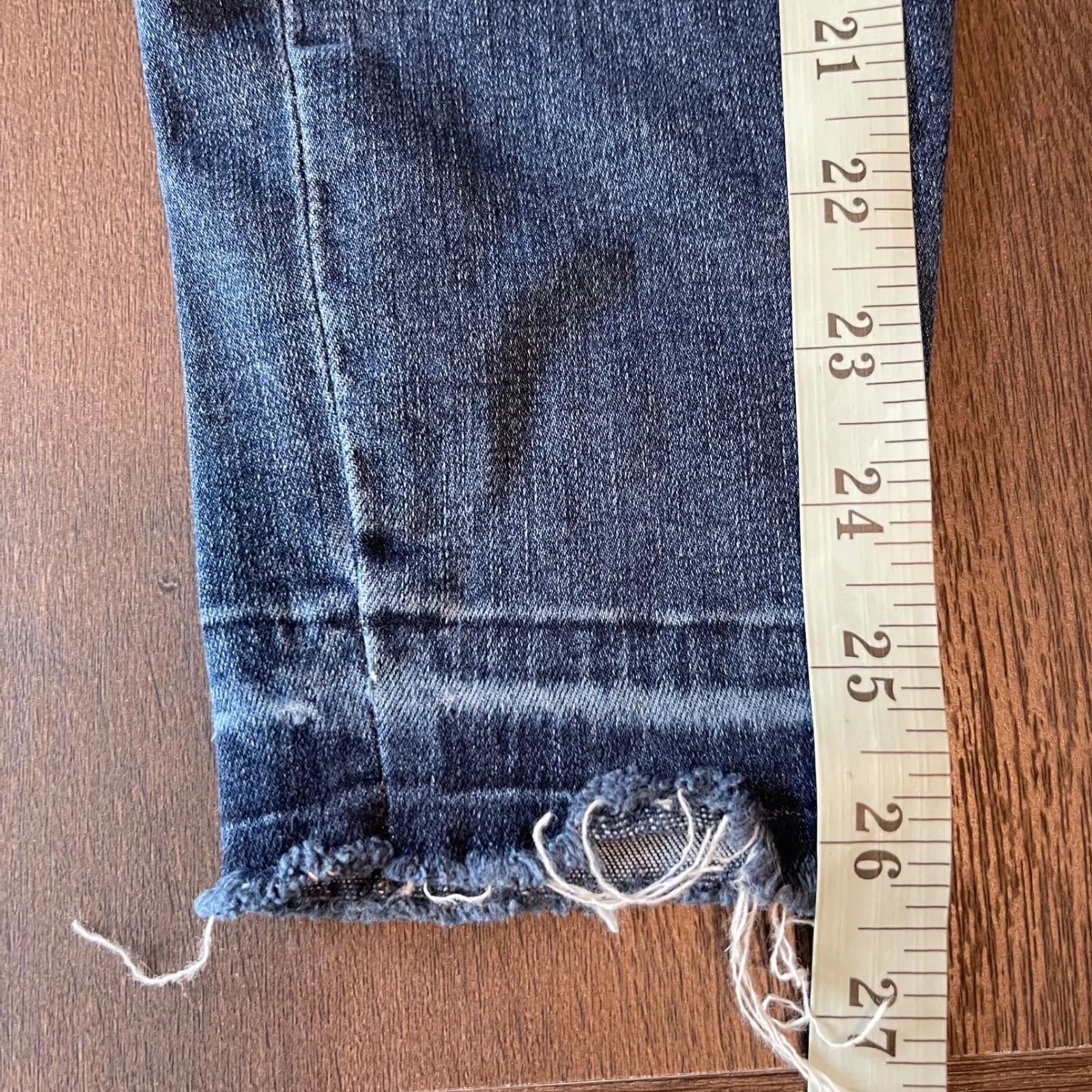 SPANX Women's Medium Mid Rise Dark‎ Wash Denim Look Jegging Pants Frayed Hem - Image 9