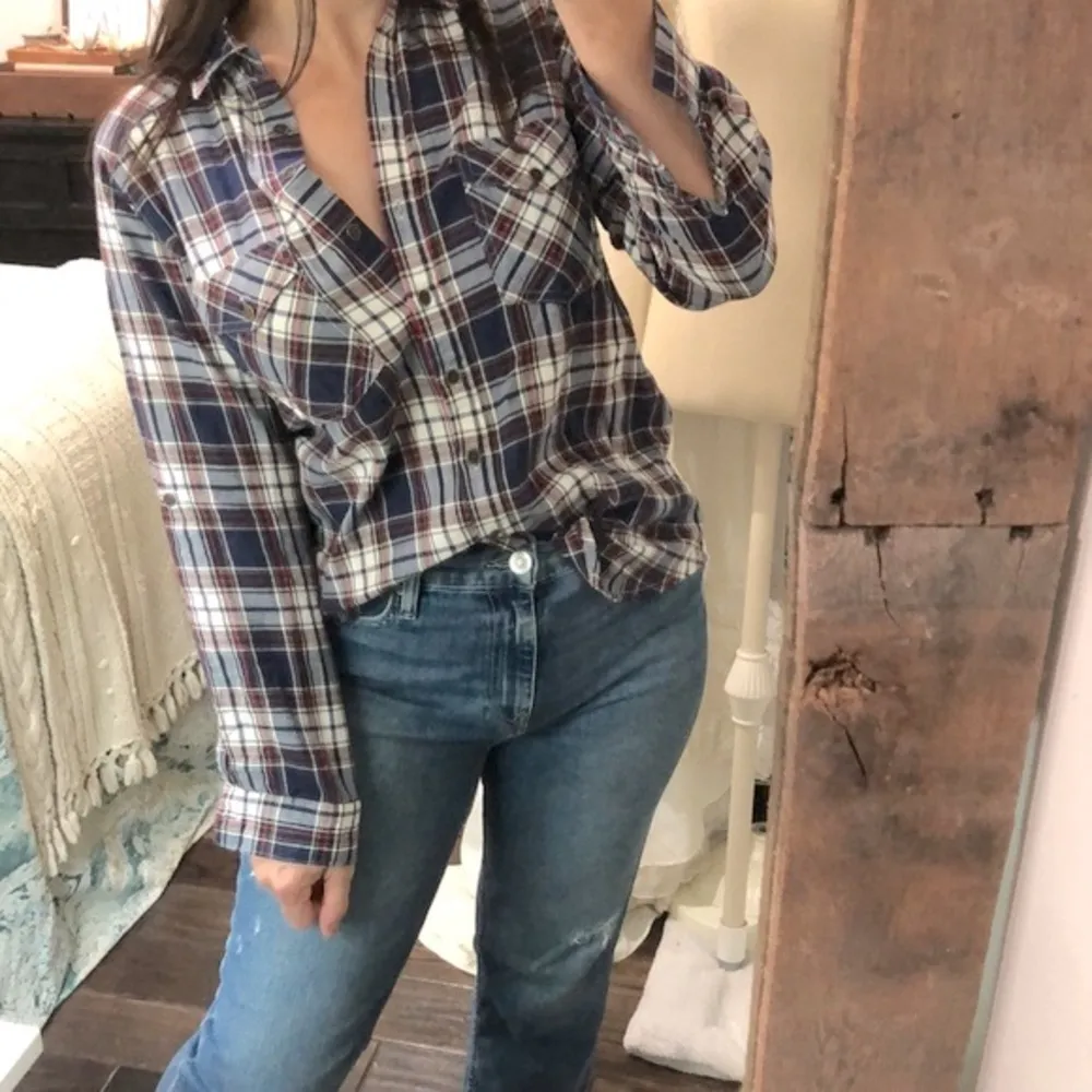 TAYLOR & SAGE plaid shirt size medium cotton - Image 2