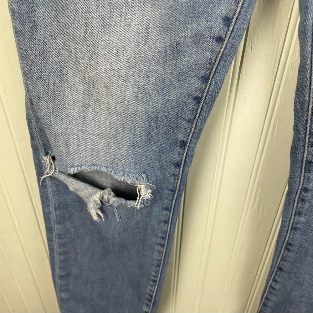 Pilcro and the Letterpress Slim Boyfriend Jeans Distressed Vintage Wash Size 26 - Image 8