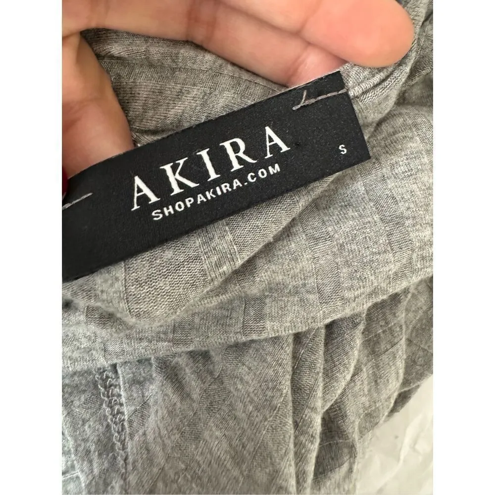 Akira gray crop top - Image 2