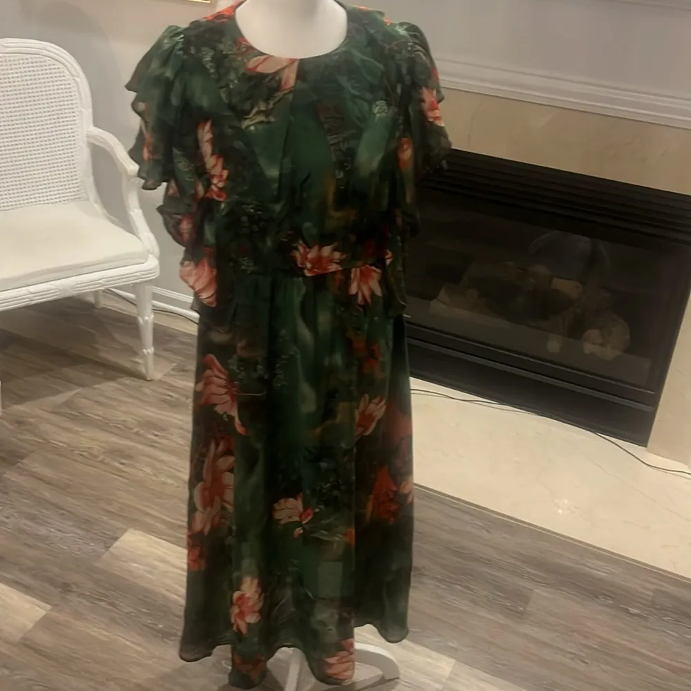 Korean vintage insp flutter sleeve floral dress NEW cinched waist size medium Green - Image 11