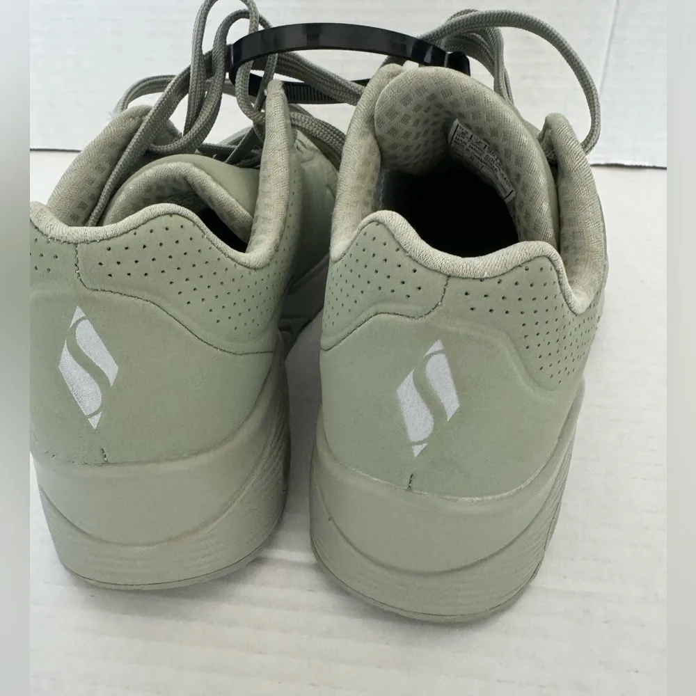 Skechers Women's Sneakers Street Uno Stand On Air, Sage Green Shoes - Image 2