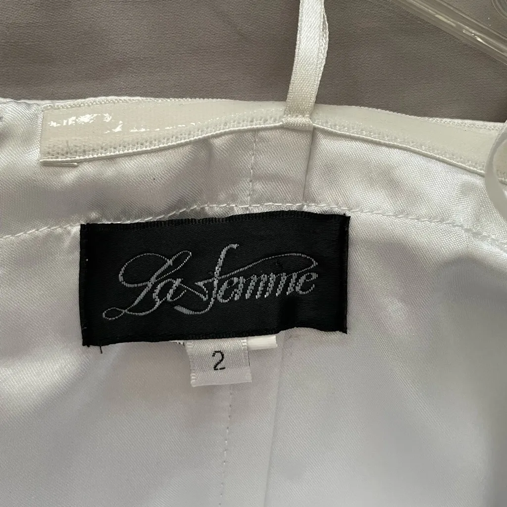 Formal gown, Size 2, worn once - Image 4