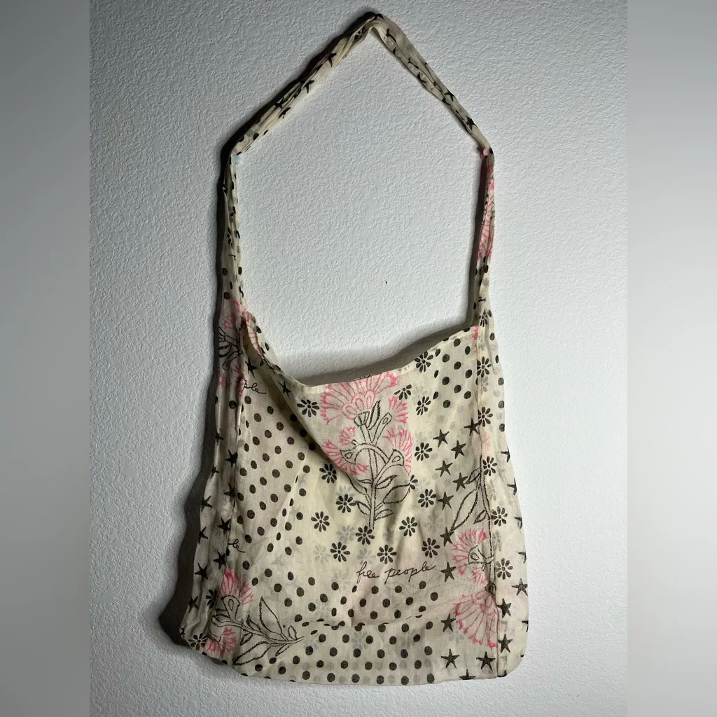 Free People Lightweight Hippie Floral Beachy Linen Semi Sheer Shopper Tote Bag - Image 2