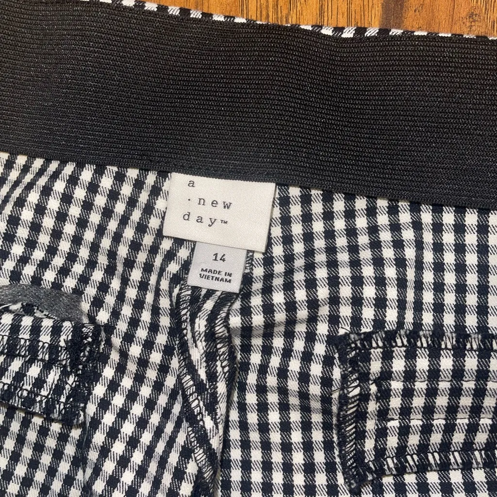 A New Day Monochrome Gingham skinny Pants with side zipper woman’s 14 - Image 3