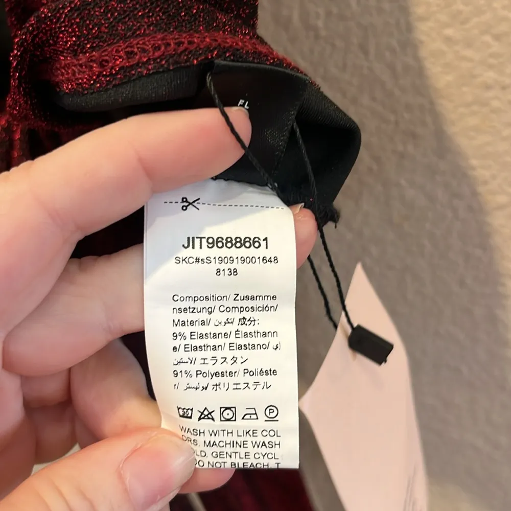 New Women’s Red Sparkly Crop Top Club Rave Size XS NWT Black - Image 7