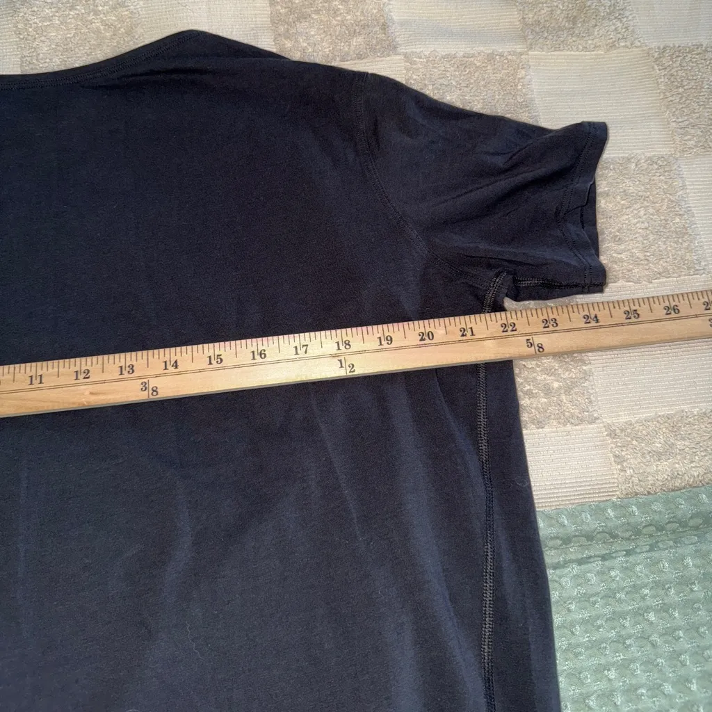Lululemon Back in Action Black Short Sleeve Shirt - Image 2