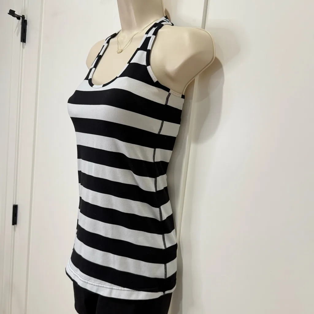 Lululemon Cool Racerback Tank Top Straightup Stripe Black White Size 6 Yoga - Image 8