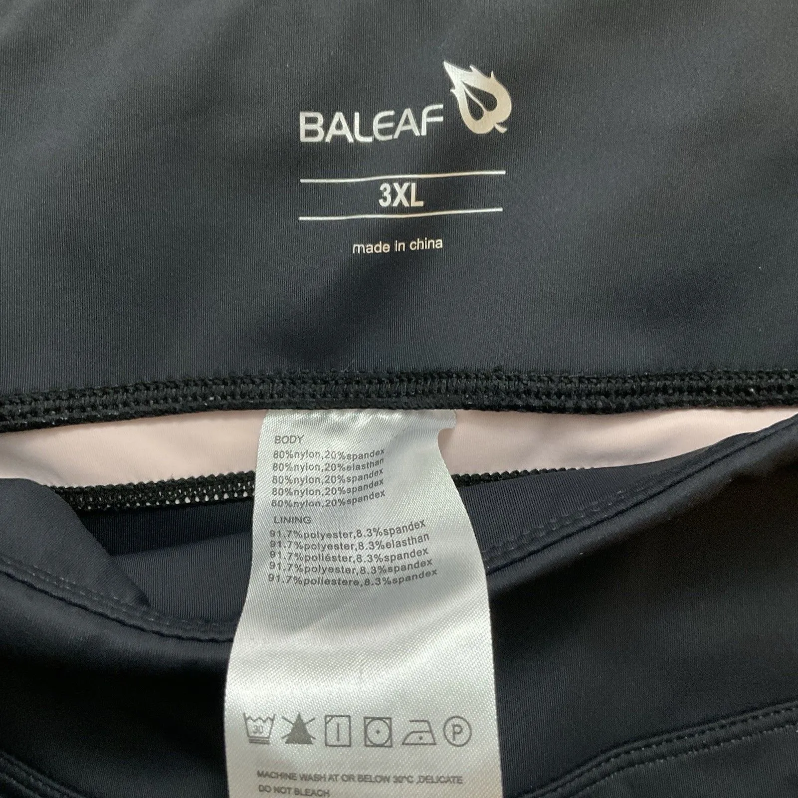 Baleaf Women's 3/4 Padded Bike Capris Pants Black Pink Stripe Size 3XL - Image 7