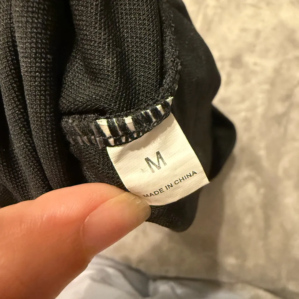 356 GINKANA Maternity Black Ruffled Bikini Medium High Waist Size undefined - Image 4