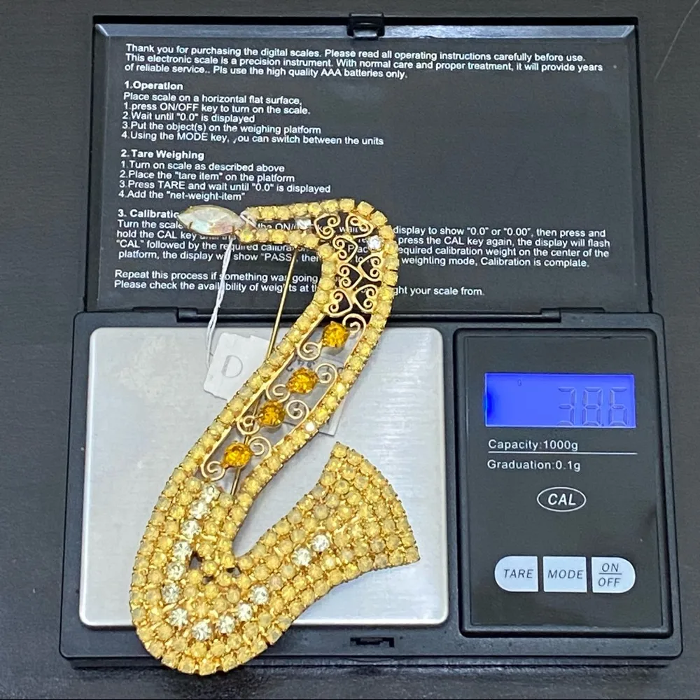 Vintage Regency Accessories Gold - Image 9